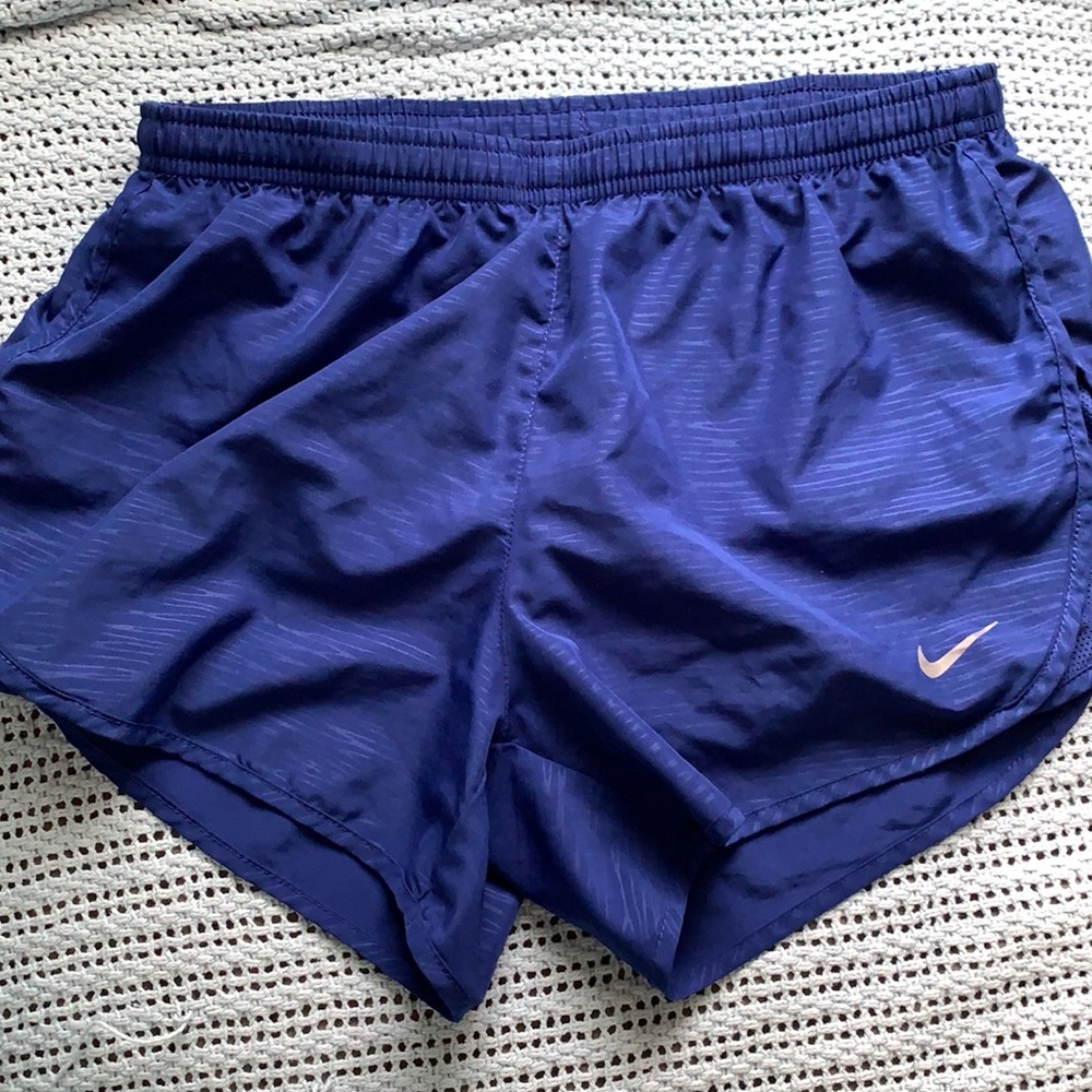 Running shorts